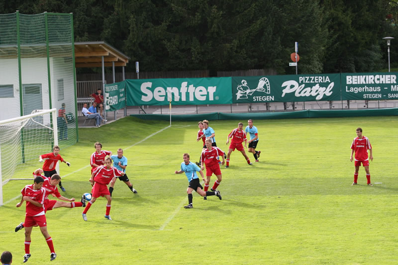 gal/Stadtturnier2007 - Spiel um Platz3 gegen Ahrntal/2007-08-12 SVR gg. SSV Ahrntal beim Stadtrurnier 109.jpg